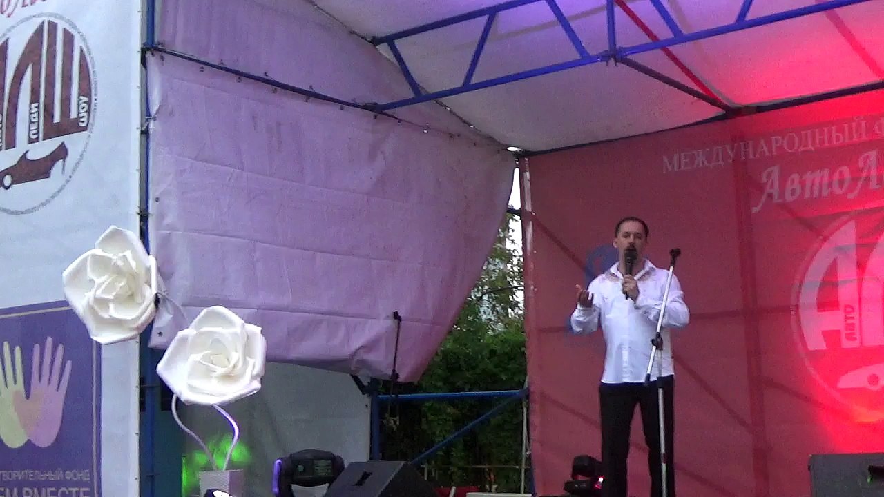 Юрий Деденев