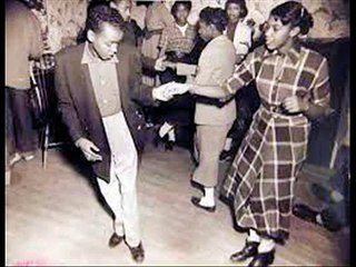 BRENDA LEE & GROUP I AIN'T GONNA GIVE NOBODY NONEOF MY LOVE