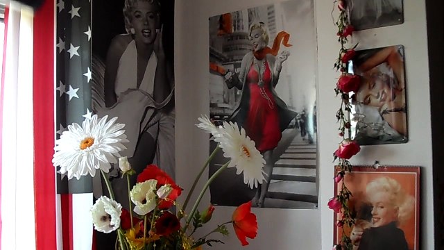 jane birkin di doo di doo dah ..