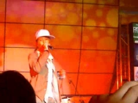 070801 Golf_TeePruekSa at EFM BD Party [zero]