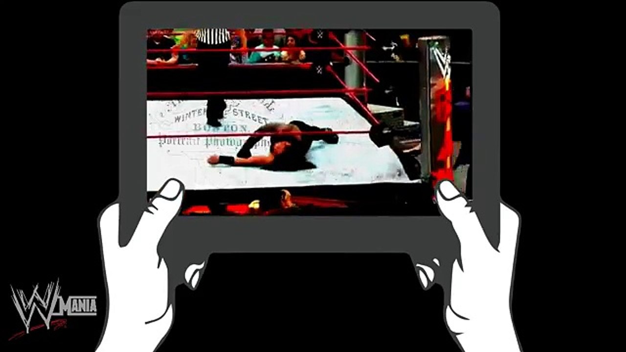 Triple H returns and helps Kevin Owens win the WWE Universal Championship