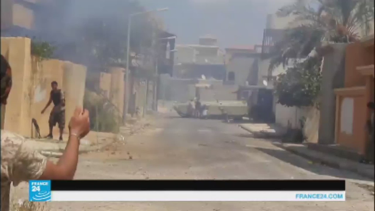 القوات الليبية تكثف جهودها لطرد الجهاديين من آخر معقل لهم في سرت
