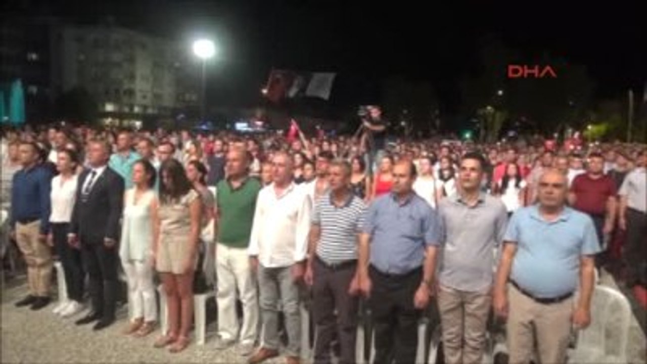 Manavgat'ta Fener Alayı ve Candan Erçetin Konseri