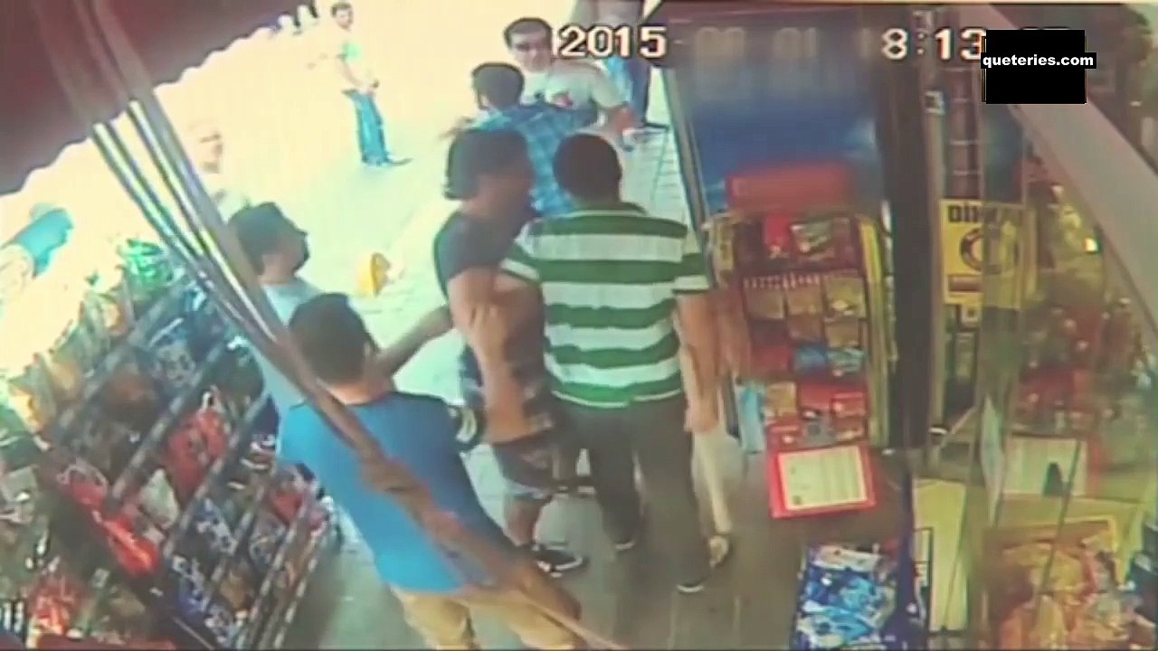 Boxeador irlandés se pelea con decenas de turcos