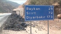 Bitlis'teki Terör Saldırısı - Teröristler 11 Aracı Ateşe Verdi