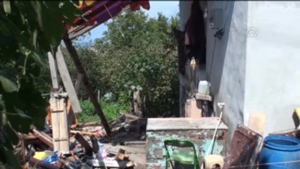 Balkon Çöktü: 1 Ölü, 1 Yaralı