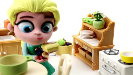 Elsa gets Sick on Cookie Monster _ Disney Frozen Play Doh Stop Motion