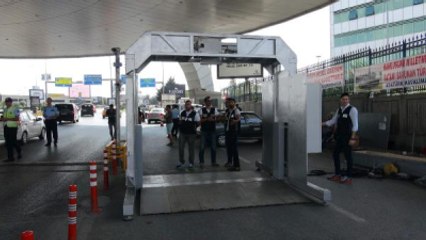 Atatürk Havalimanı'na Giren Araçlar X-Ray'le Kontrol Edilecek