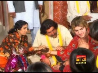 Anmol Siyal And Chanda SiyalJanj Te Mede Veeran Di