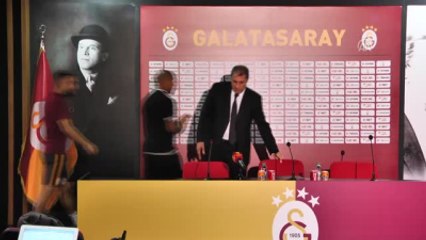 Hem Koşan Hem Tecrübeli Bir Takım Yaratmaya Çalıştık"