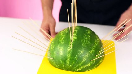 9 ORIGINAL WAYS TO CUT A WATERMELON