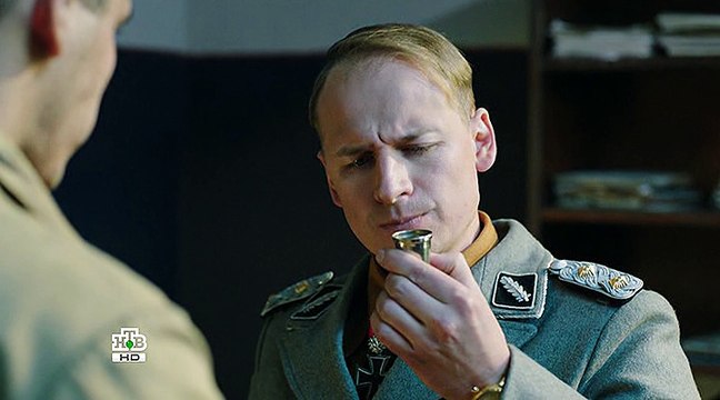 Апперкот для гитлера. 1 серия