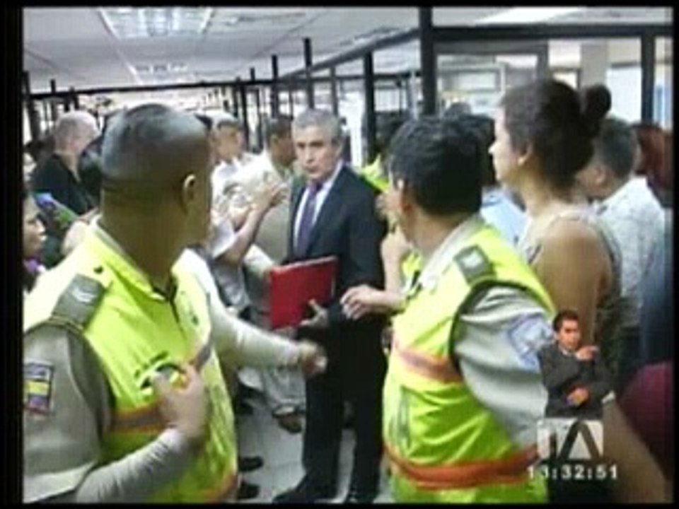 Mera: Más oficiales de consejos disciplinarios...