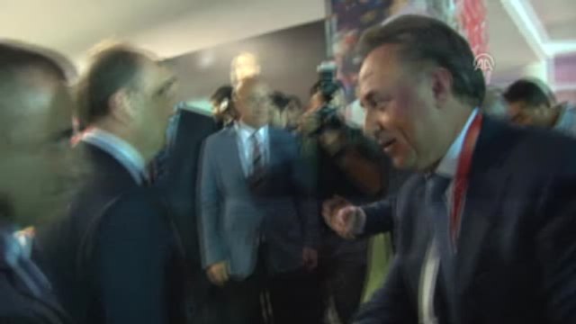 Türkiye-Rusya Milli Maçı - Dışişleri Bakanı Çavuşoğlu