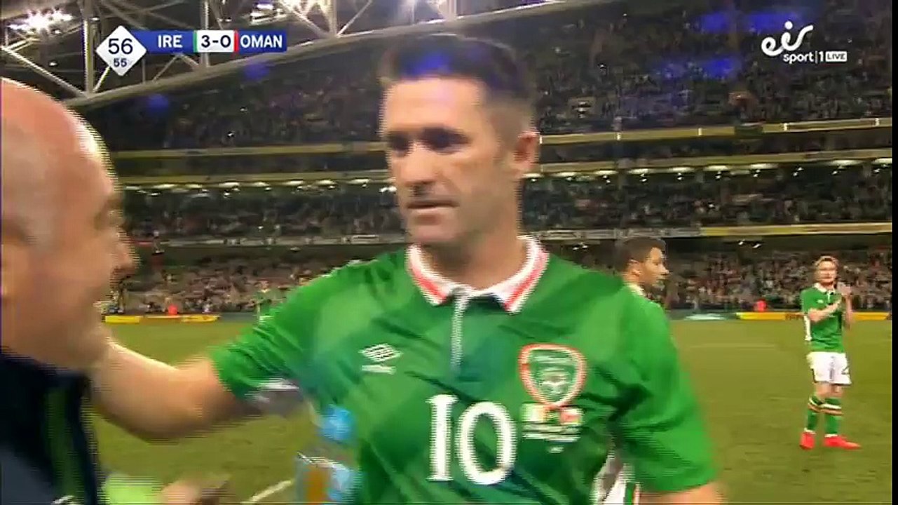 An amazing ovation for Robbie Keane... On his final ever game for the Irish.