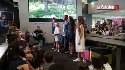 Les Kids United en live au Parisien avec leur titre : « On écrit sur les murs »