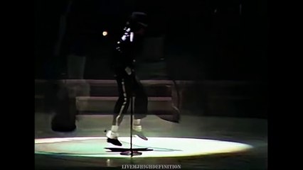 Michael Jackson - Billie Jean - Live Wembley 1988 - HD -