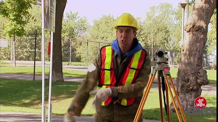 Shaken by a Raven Prank - Just For Laughs Gags