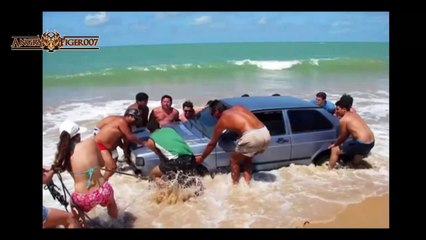 EPIC Funny Fail BEACH Compilation  Right Moment Beach Pics