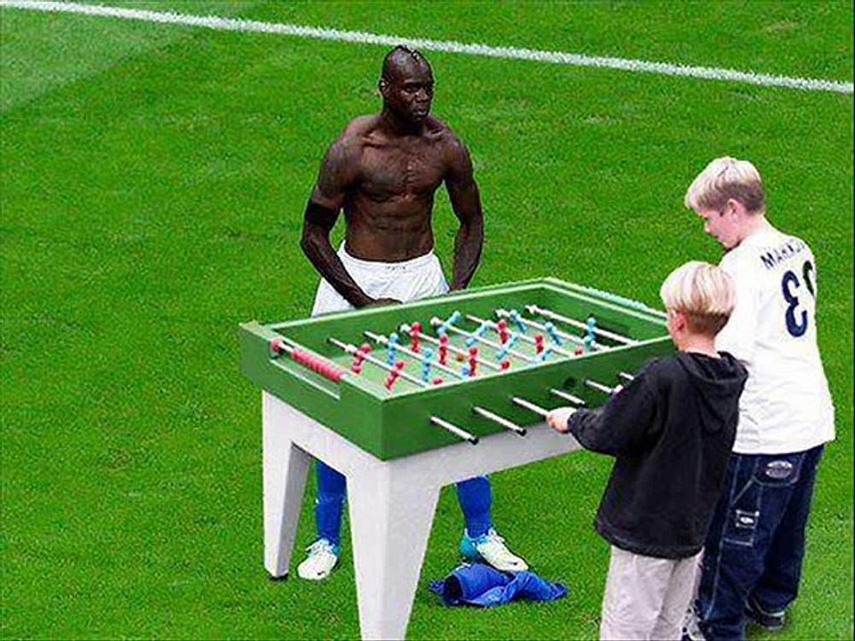 Funny Balotelli's pictures
