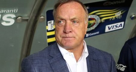 Dick Advocaat, Sistemi 4-4-2'ye Çevirecek