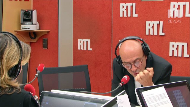 Impôts : 2016 a l'air d'être un cru dynamique , ironise François Lenglet
