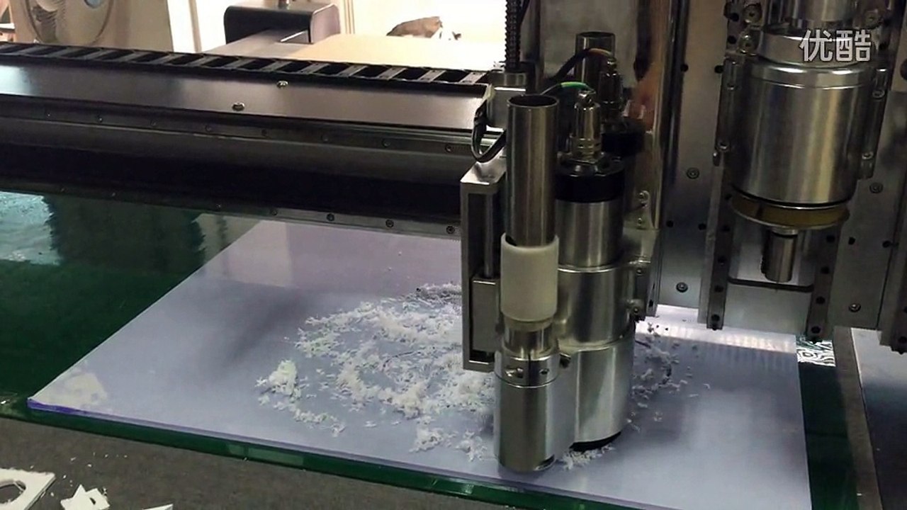 aokecut@163.com Acrylic cutting plotter machine