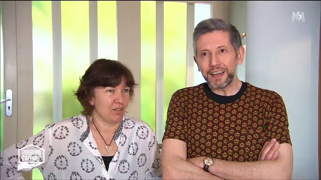 Stéphane Plaza pris d'un toc dans "Chasseurs d'appart" - Regardez