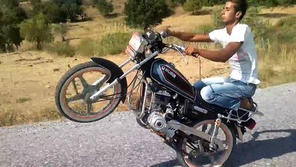 Kuba Çıta 125 Diz Üstünde Tek Teker Show