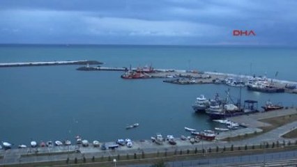 Samsun İlk Gün, Gırgırlar Kıyıda Kaldı, Troller İstavrit ve Mezgit ile Döndü