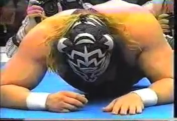 Video Black Tiger II vs. Wild Pegasus, NJPW - BOSJ 1994 (16\/4\/94)