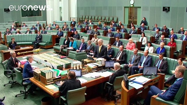 Avustralya IŞİD'e karşı Irak ve Suriye'de daha etkin savaşmak istiyor