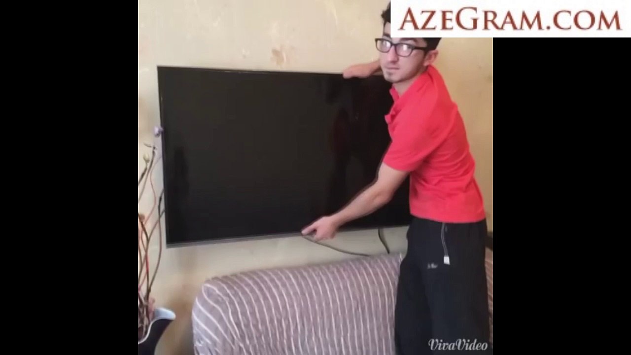 Reklamda be Eslinde olan