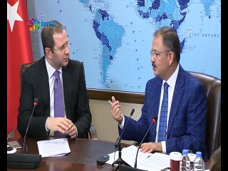 Bakan Özhaseki: Sur'da AVM ve yüksek katlı binalar yapılmayacak