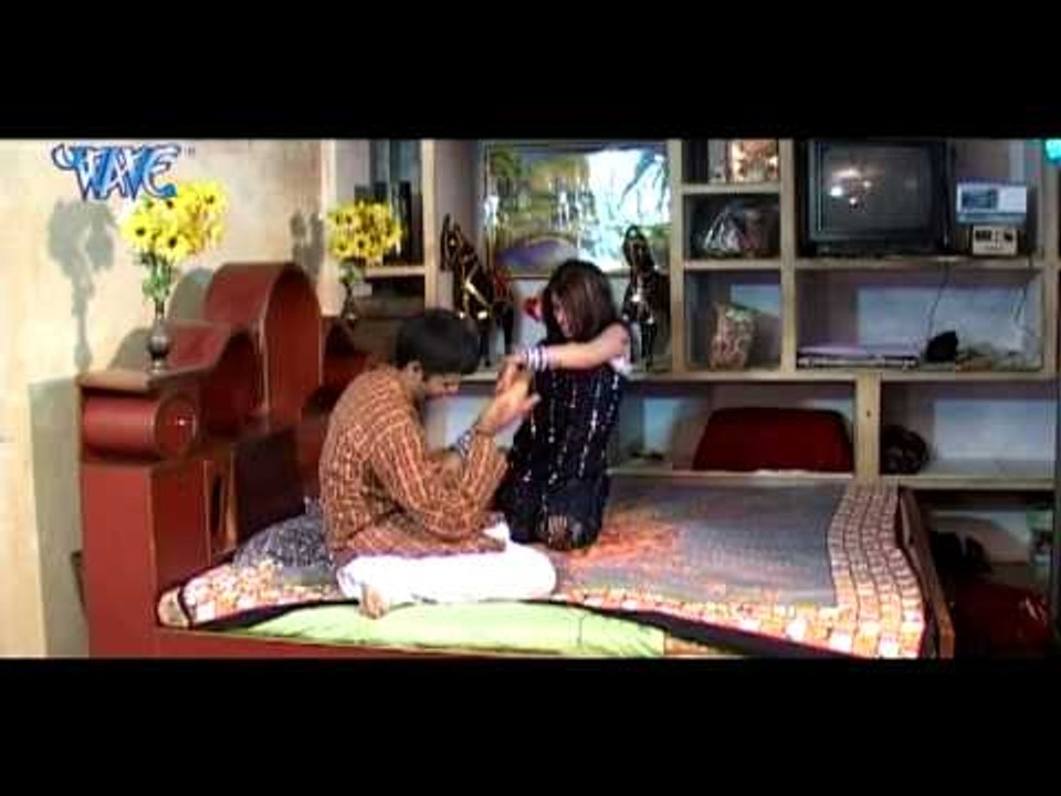 मज़ा लूटा ऐ सजना - Bhojpuri Hot Sexy Song | Lawanda Paresan Baa | Diwakar Diwedi | Hot Song