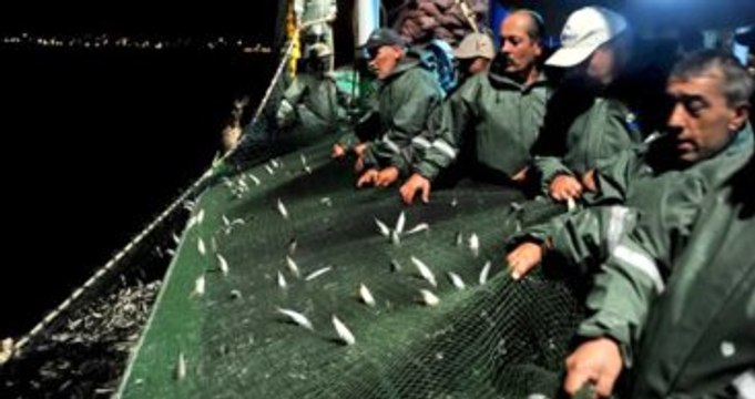 Balıkçılar Vira Bismillah Deyip Denize Açıldı