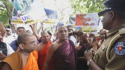 Monjes se manifiestan en contra de la visita de Ban Ki-moon a Sri Lanka