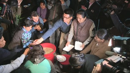Familiares protestan por demora en lectura de la sentencia por masacre de Accomarca en Perú