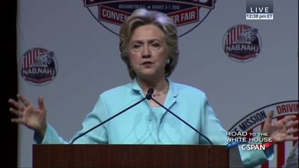 Hillary Clinton Receives Applause From Journalists Part 1