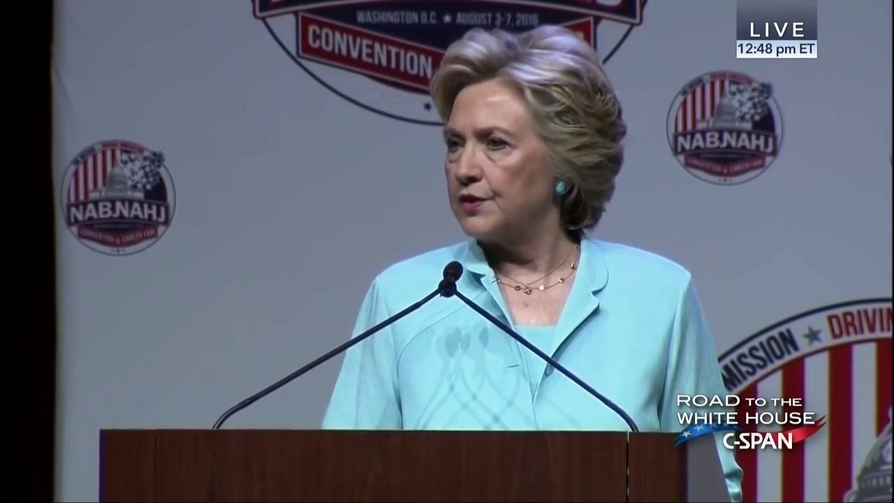 Journalists Keep Applauding Hillary Clinton's Answers Part 2