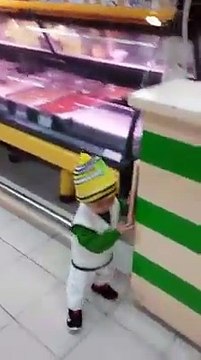 Kid Size Shopping Trip Baby Doing Grocery Shopping