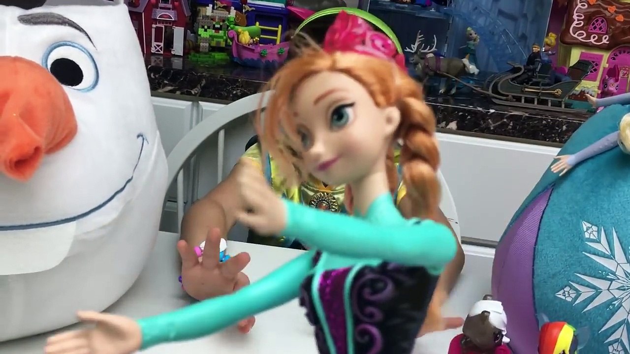 COLORFUL BIG FROZEN SURPRISE EGGS EASTER BASKET Giant Frozen Egg Surprise Opening Toys Elsa Anna Toy