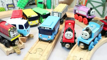 Thomas en Español “Thomas y Sus Amigos” • Tren Juguetes en Español