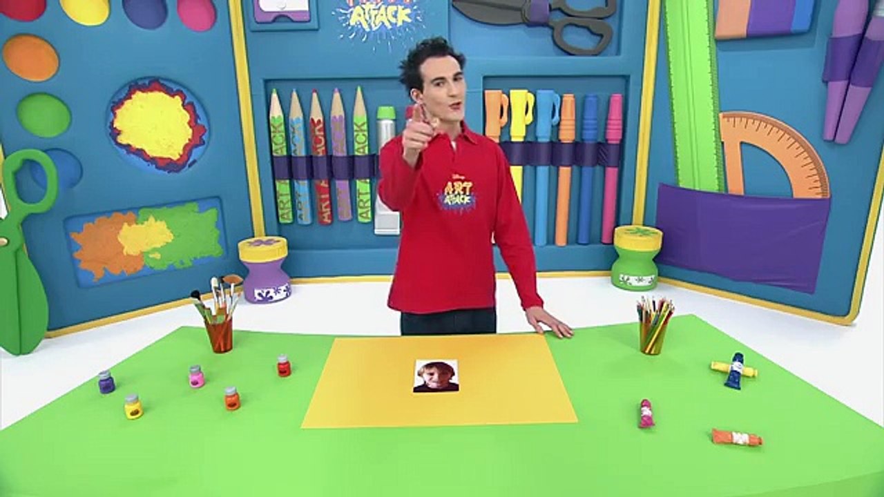 Art Attack - Super-héros de BD - Sur Disney Junior - VF