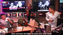 Mika explose un balai avec son front - C’Cauet sur NRJ