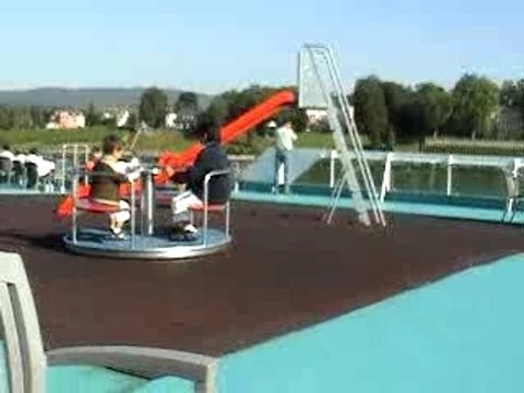 Rami und Enas Karoui aufm Schiff