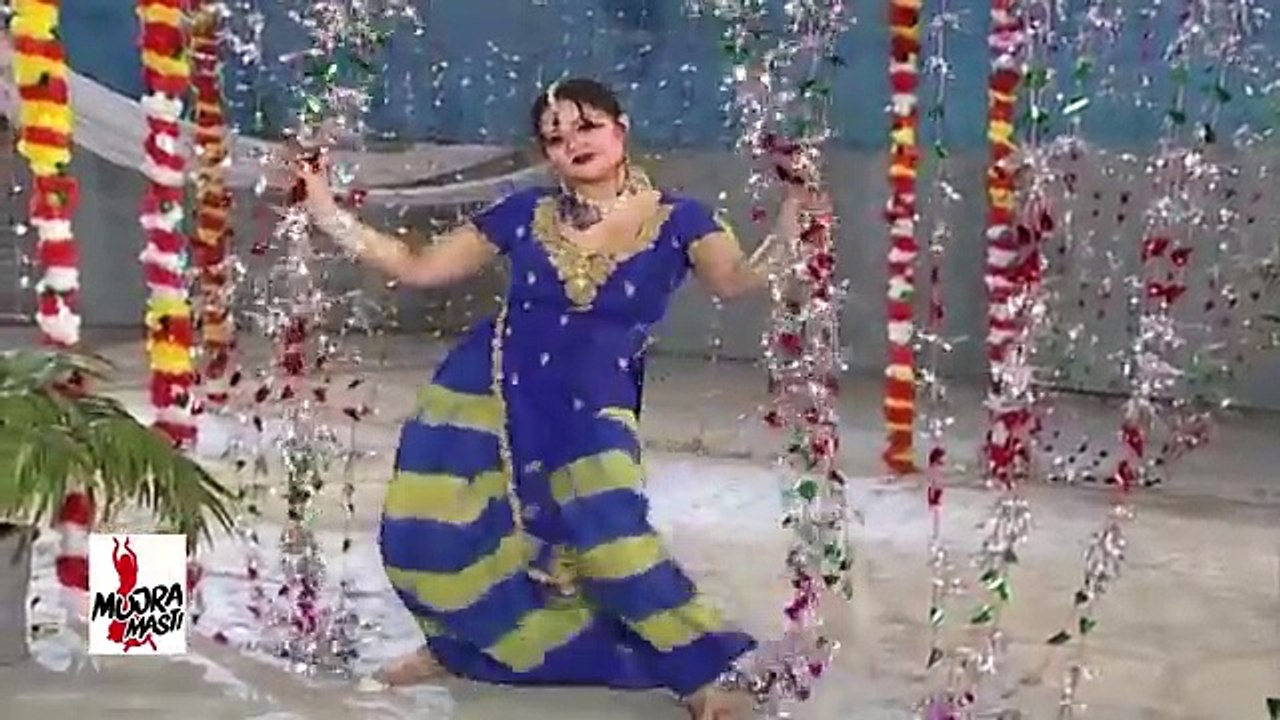 MEHAK JAN MUJRA - SONE DA SURMACHU - PAKISTANI MUJRA DANCE