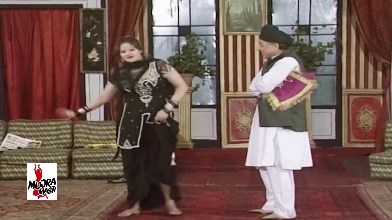 MEHAK JAN MUJRA - BOTAL KHUL GAI HAI - PAKISTANI STAGE MUJRA DANCE