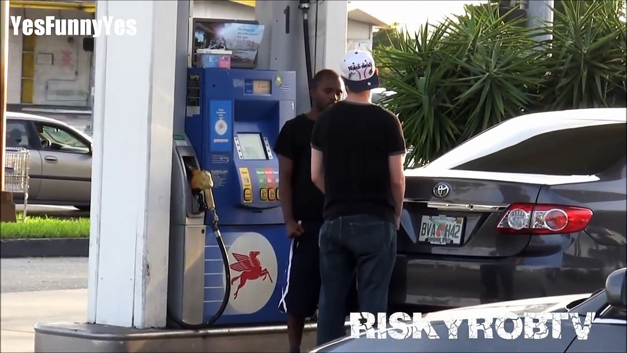 Stealing Cars Plates Prank