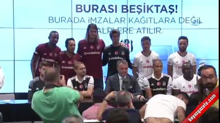 Beşiktaş yeni transferlerini tanıttı